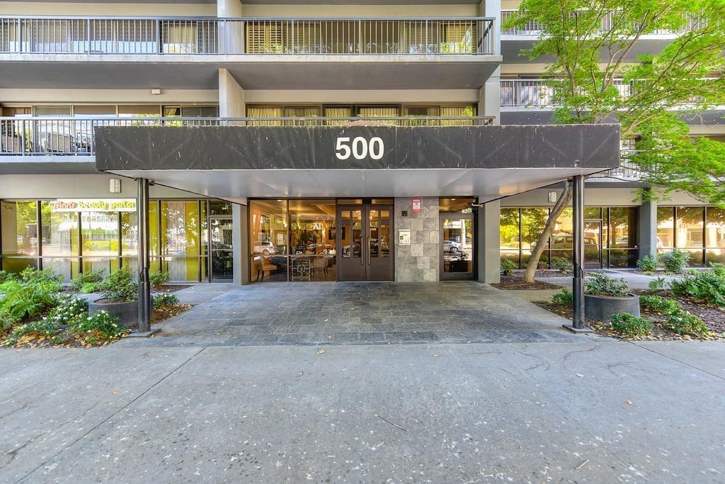 Detail Gallery Image 2 of 33 For 500 N St #1501,  Sacramento,  CA 95814 - 3 Beds | 2 Baths