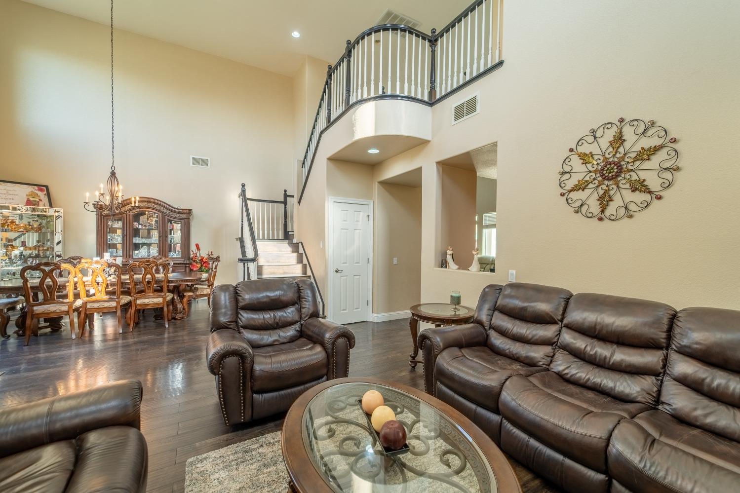 Detail Gallery Image 9 of 34 For 870 Alabaster Ct, Atwater,  CA 95301 - 5 Beds | 4 Baths