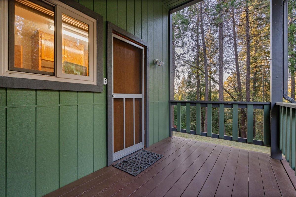 Detail Gallery Image 80 of 89 For 13200 Idaho Maryland Rd, Nevada City,  CA 95959 - 5 Beds | 3 Baths