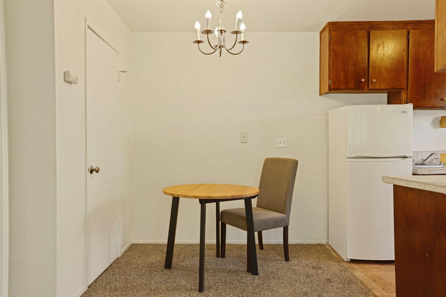 Detail Gallery Image 8 of 22 For 6724 Plymouth Rd #84,  Stockton,  CA 95207 - 1 Beds | 1 Baths