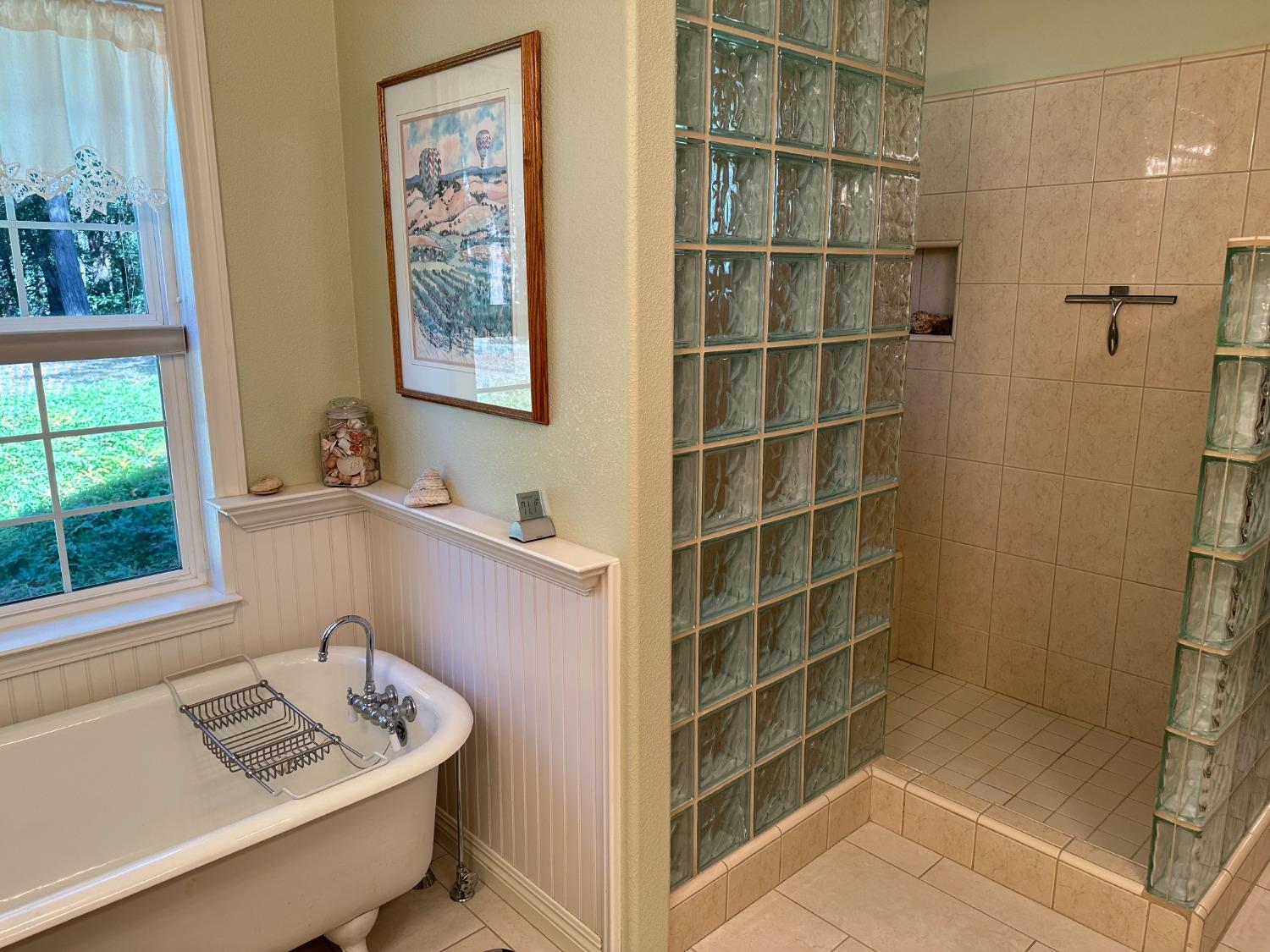 Detail Gallery Image 27 of 60 For 15050 Banner Quaker Hill Rd, Nevada City,  CA 95959 - 3 Beds | 2 Baths