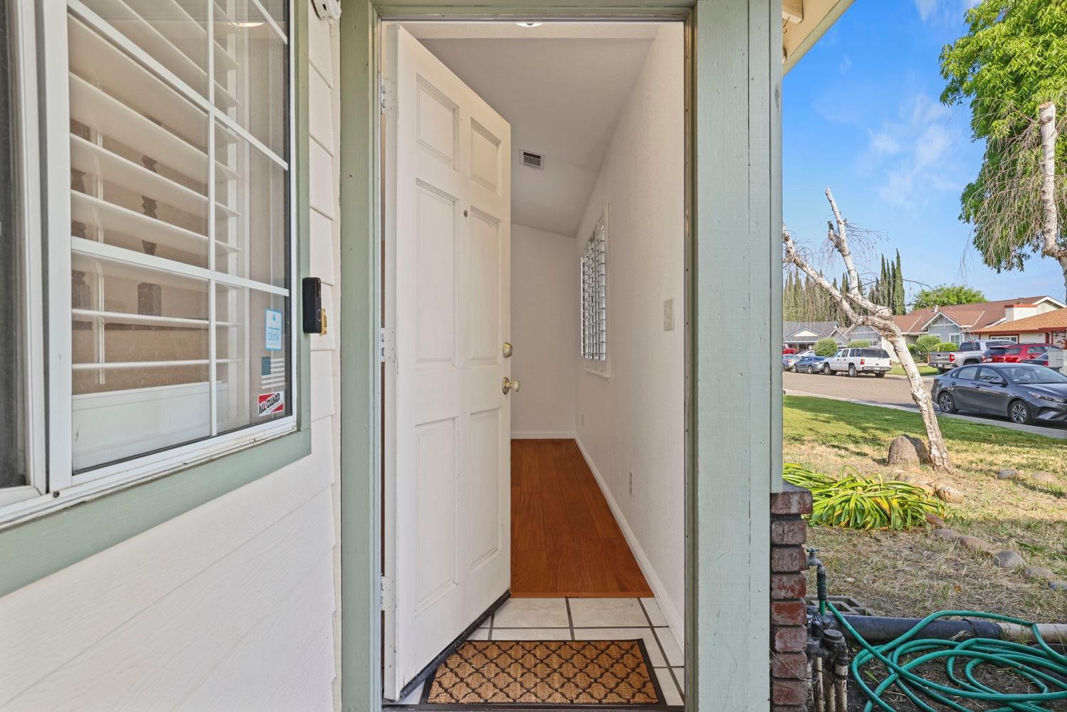 Detail Gallery Image 5 of 48 For 1032 Wickel St, Turlock,  CA 95382 - 3 Beds | 2 Baths