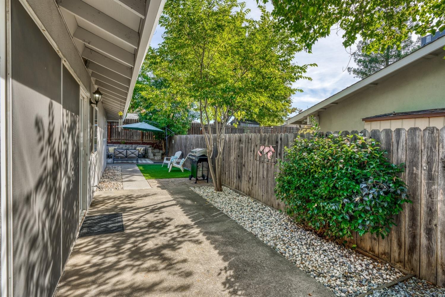 Detail Gallery Image 37 of 52 For 5525 Avila Ct, Rocklin,  CA 95677 - 3 Beds | 2 Baths