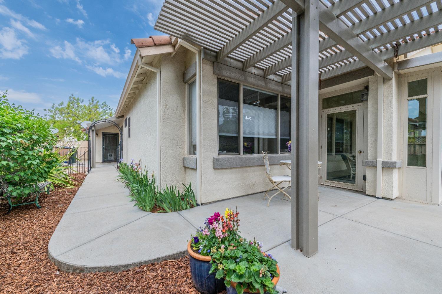 Detail Gallery Image 10 of 44 For 649 Gold Strike Ct, Lincoln,  CA 95648 - 2 Beds | 2 Baths