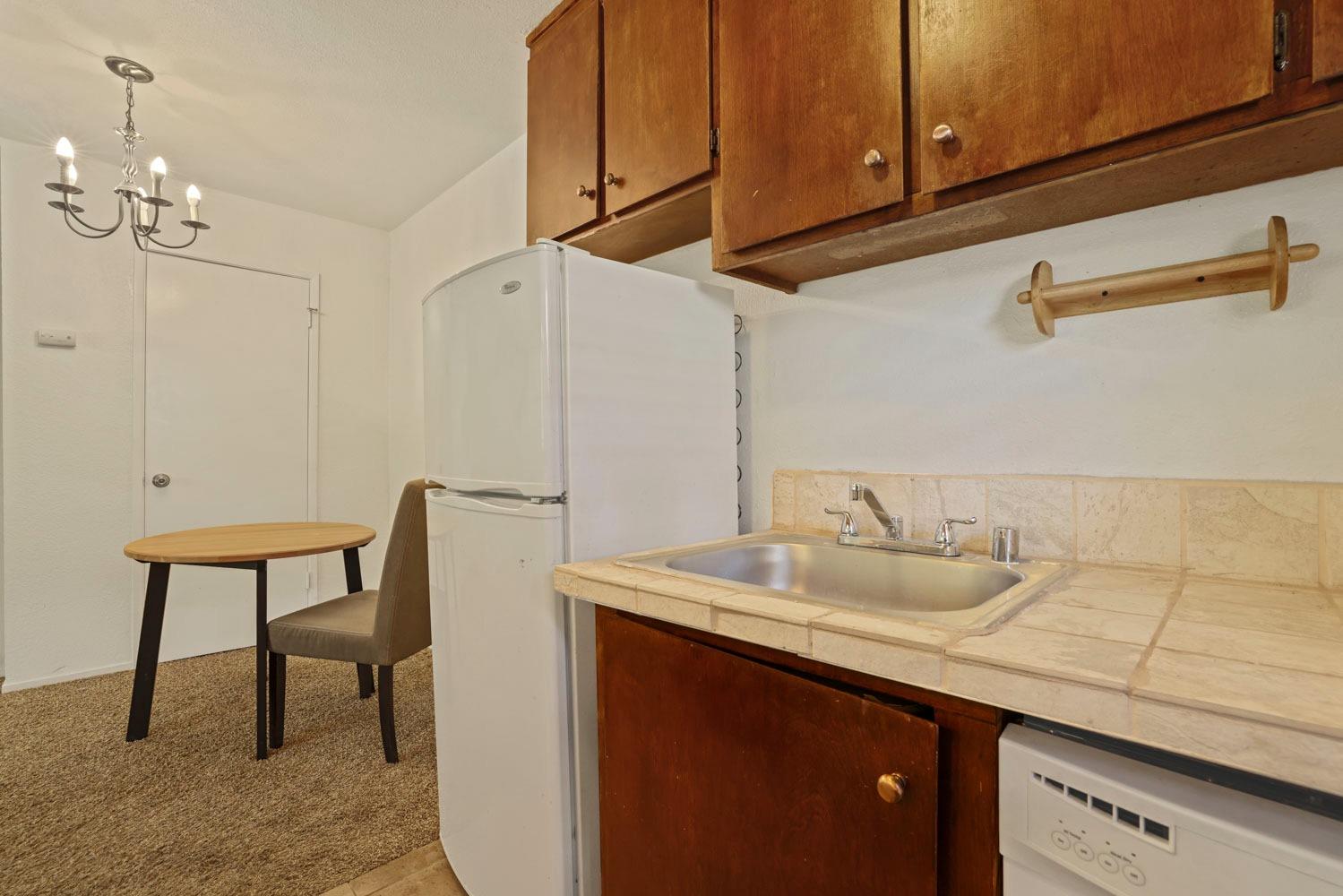 Detail Gallery Image 14 of 22 For 6724 Plymouth Rd #84,  Stockton,  CA 95207 - 1 Beds | 1 Baths