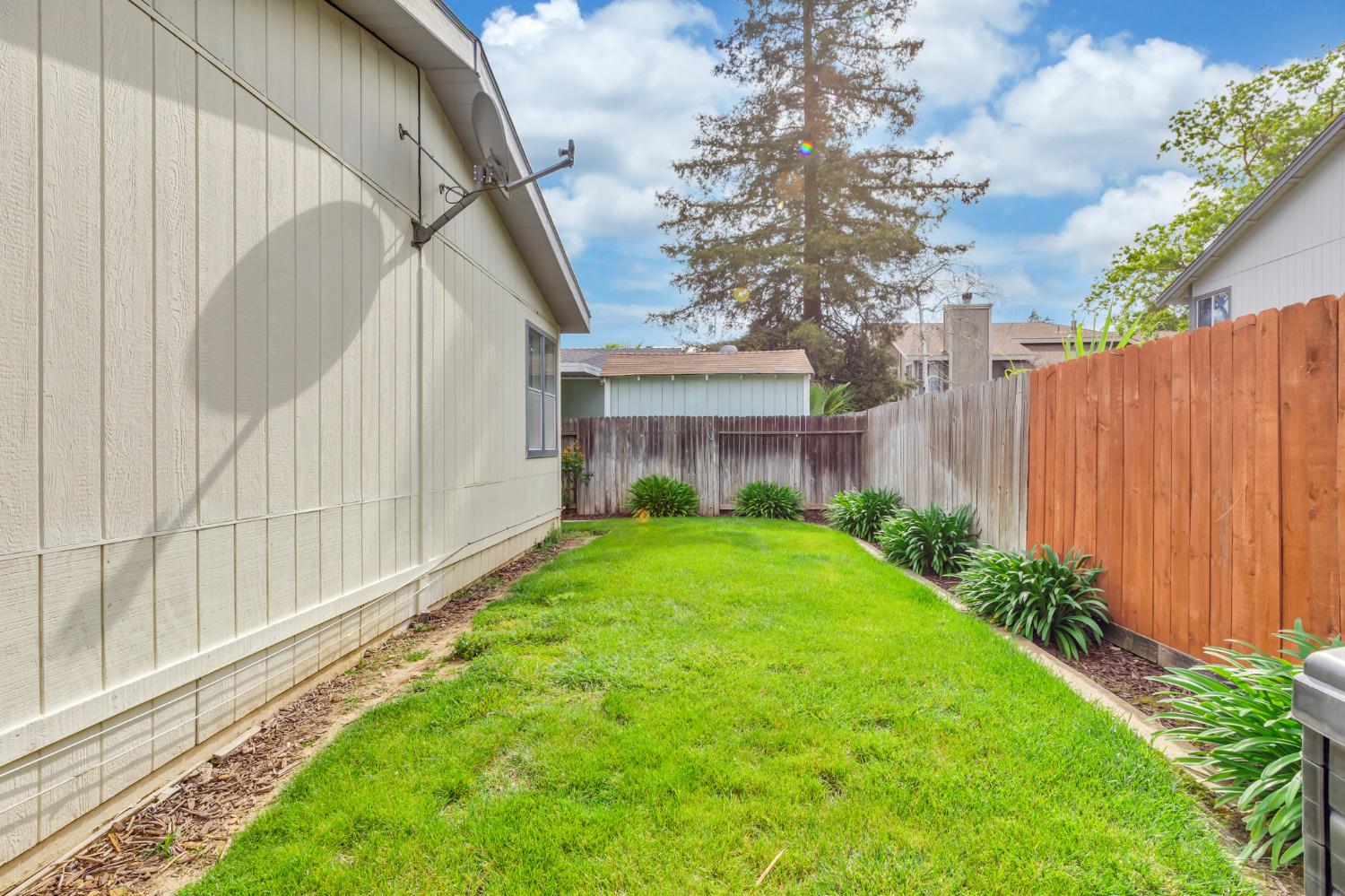Detail Gallery Image 34 of 37 For 7855 Cottonwood Ln 25, Sacramento,  CA 95828 - 3 Beds | 2 Baths