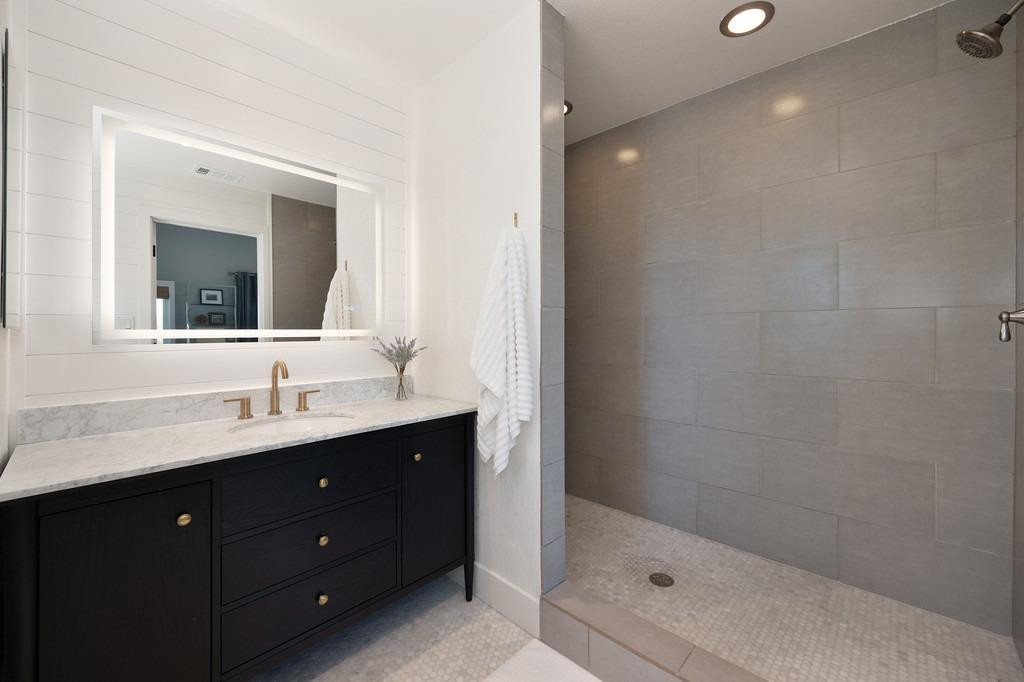 Detail Gallery Image 32 of 67 For 3398 Stagecoach Trl, Loomis,  CA 95650 - 4 Beds | 2/1 Baths