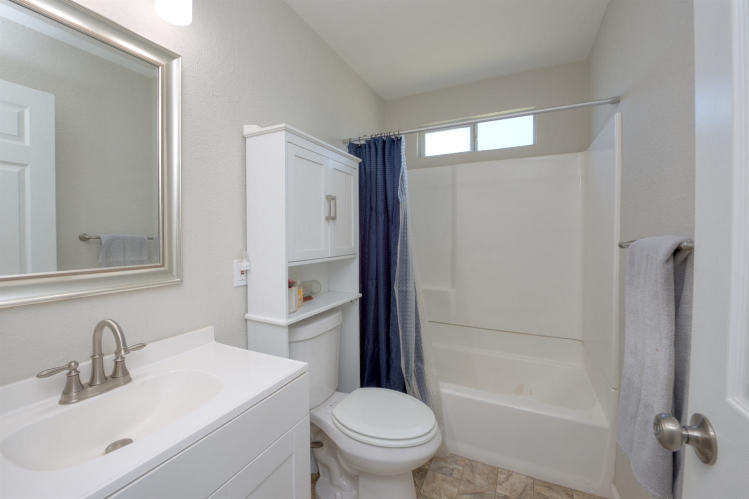 Detail Gallery Image 9 of 27 For 2447 3rd St, Atwater,  CA 95301 - 3 Beds | 2 Baths