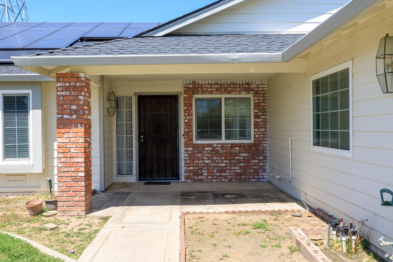 Detail Gallery Image 5 of 48 For 299 Live Oak Dr, Atwater,  CA 95301 - 4 Beds | 2 Baths