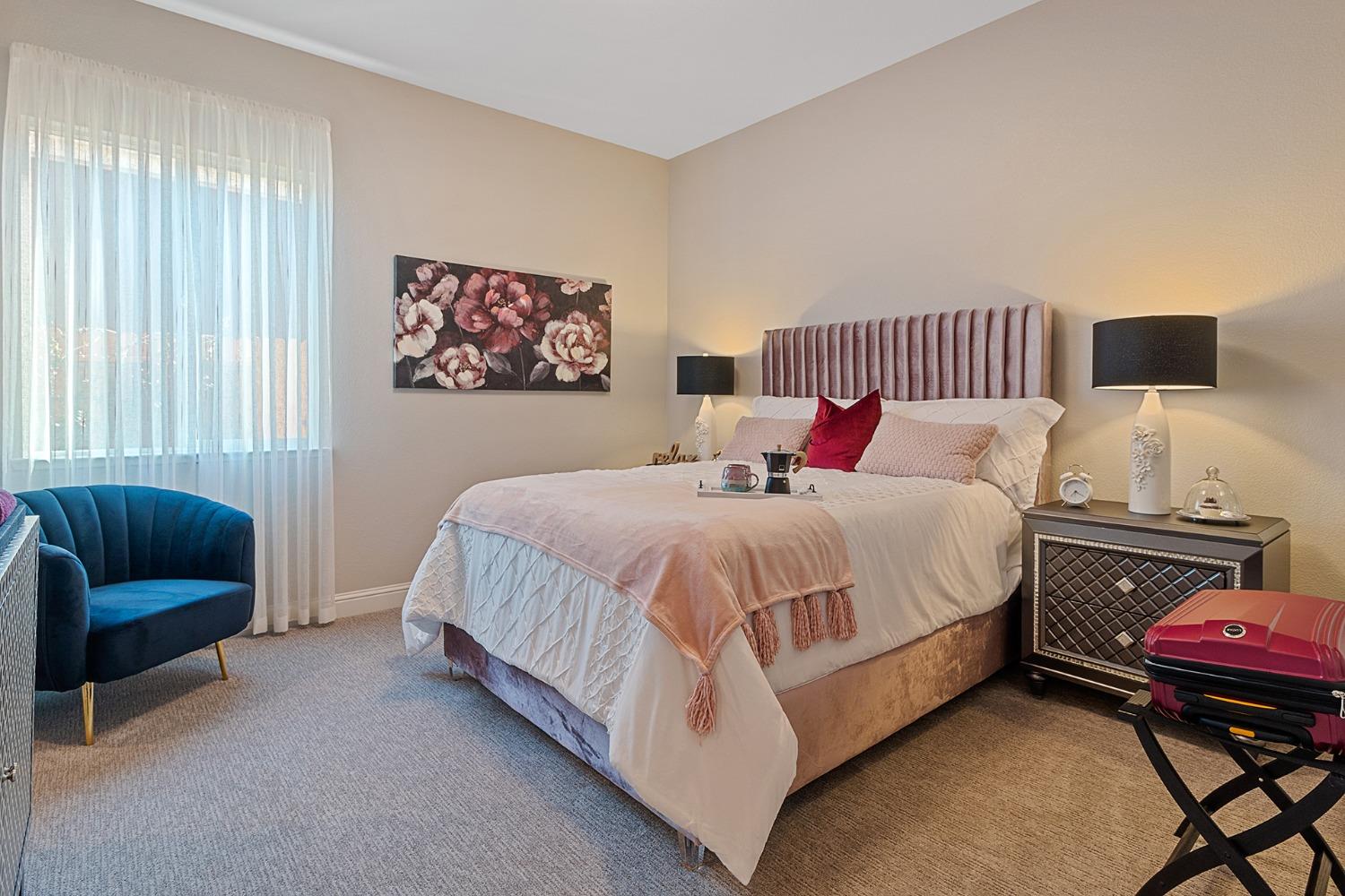 Detail Gallery Image 6 of 45 For 1260 Sephos St, Manteca,  CA 95337 - 4 Beds | 3/1 Baths