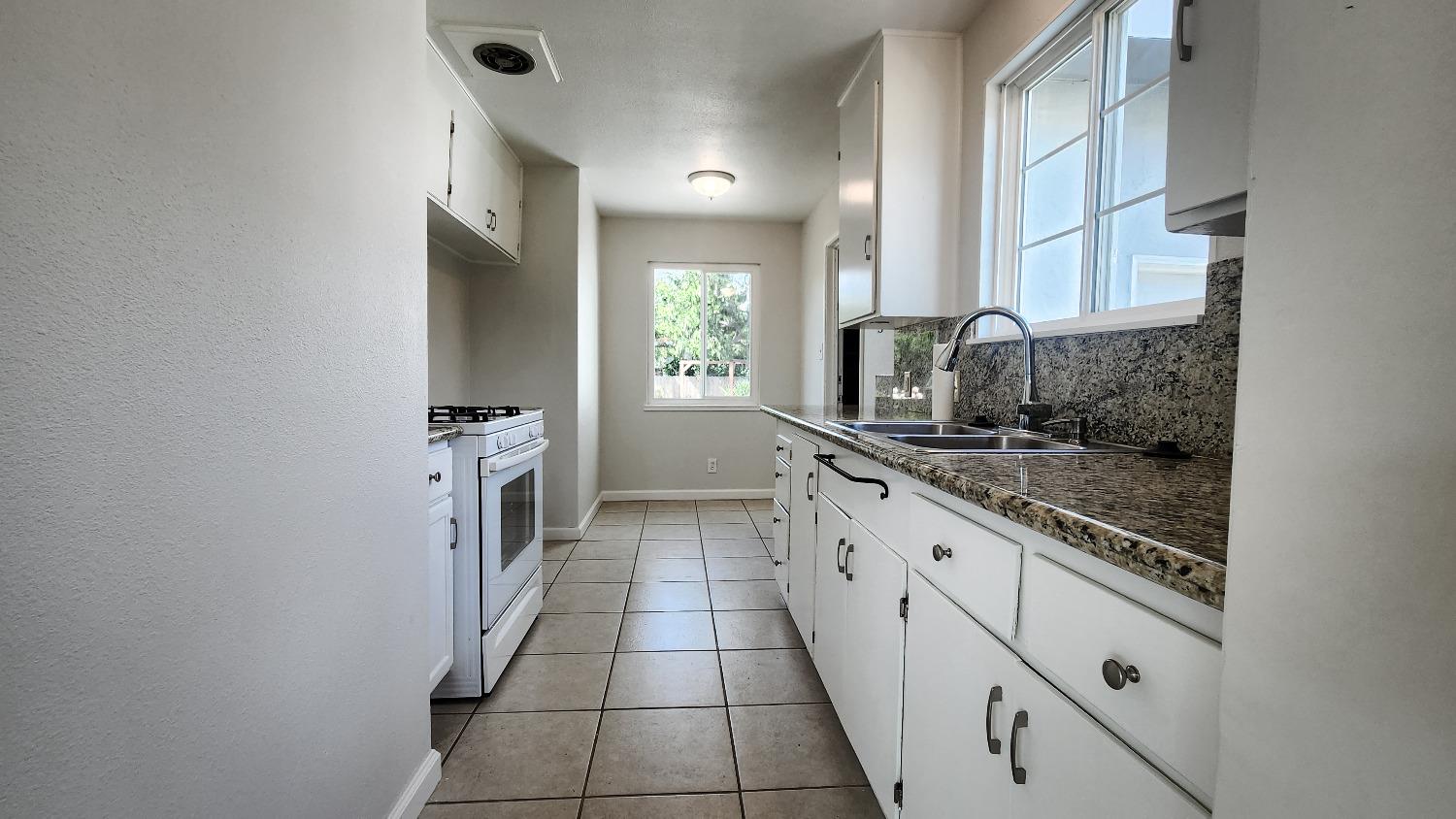 Detail Gallery Image 45 of 73 For 3121 Princeton Ave, Stockton,  CA 95204 - 3 Beds | 1 Baths