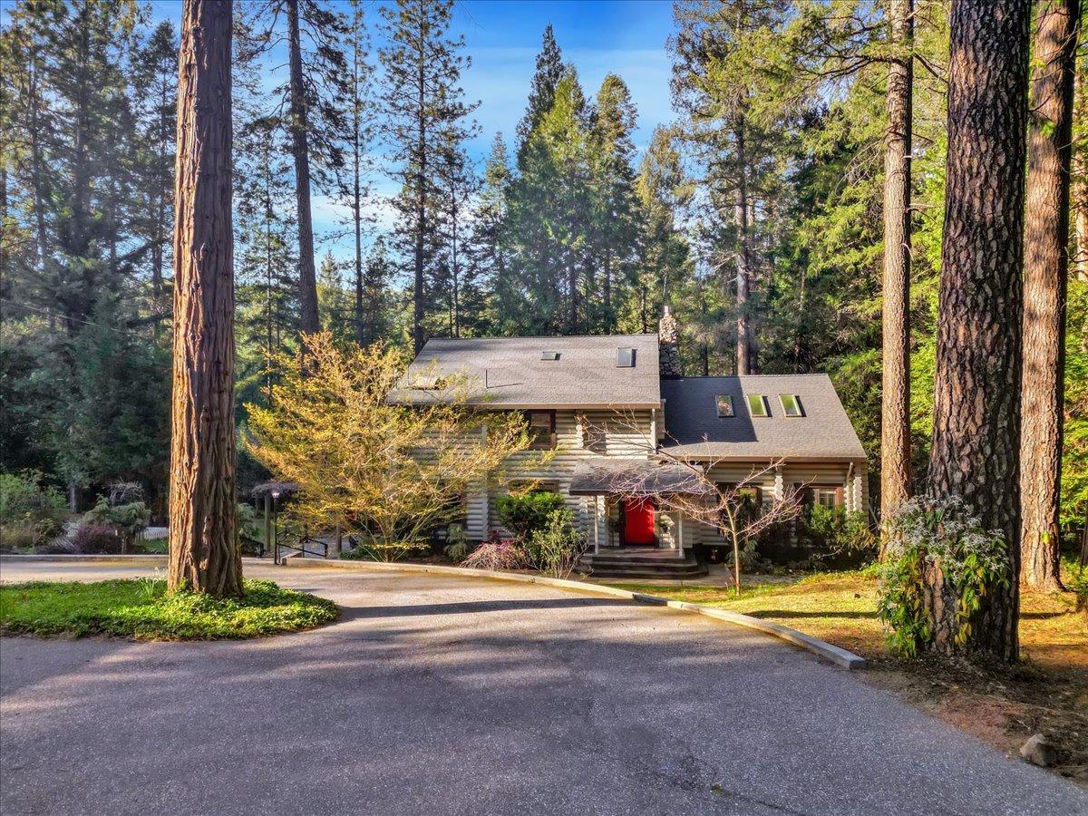 Photo of 11600 Willow Valley Rd in Nevada City, CA