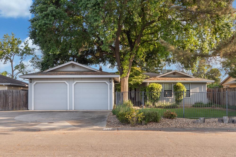 Detail Gallery Image 1 of 64 For 4212 Lavonne Ln, Sacramento,  CA 95821 - 3 Beds | 2/1 Baths