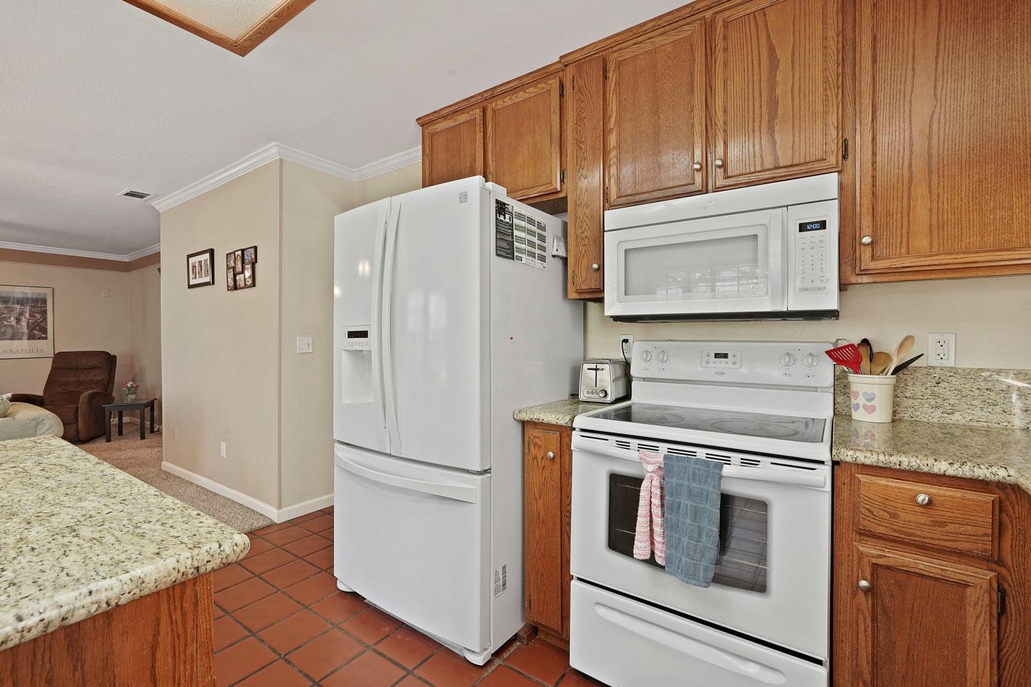 Detail Gallery Image 21 of 51 For 1823 Mimosa Dr, Lodi,  CA 95242 - 3 Beds | 2/1 Baths