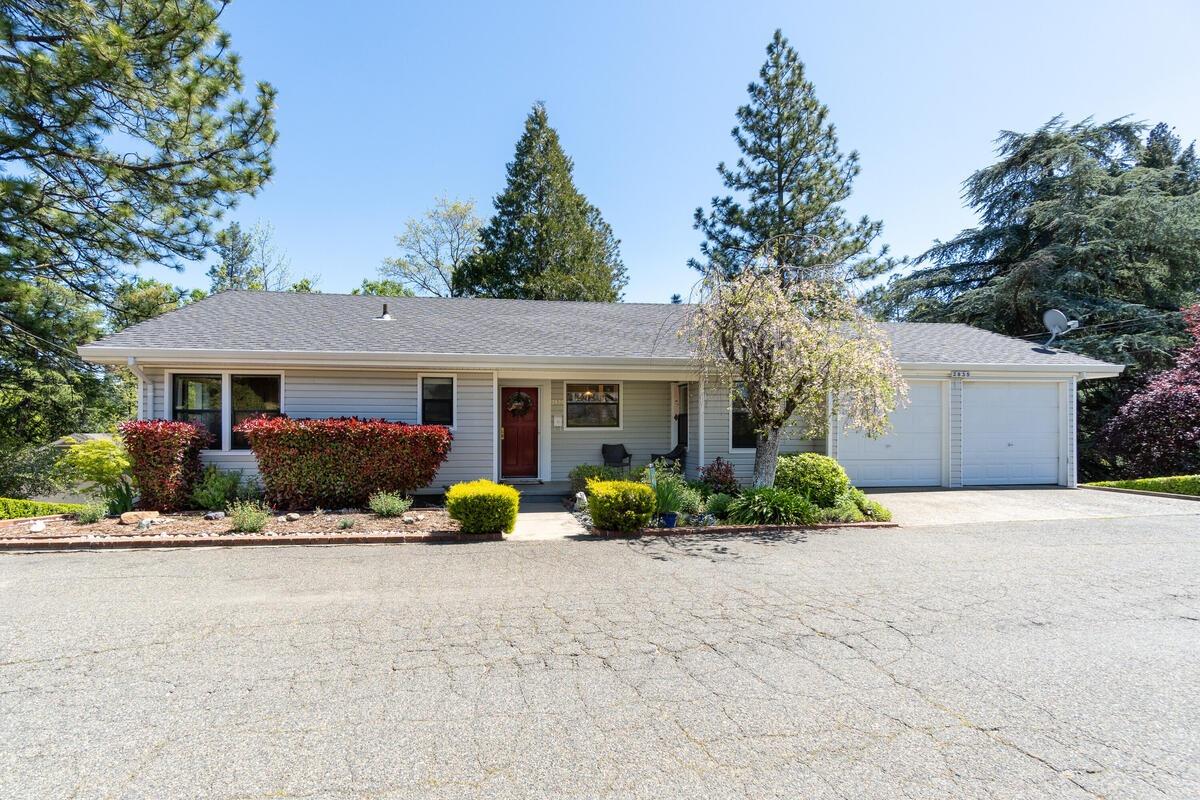 Photo of 2835 Bennett Dr in Placerville, CA