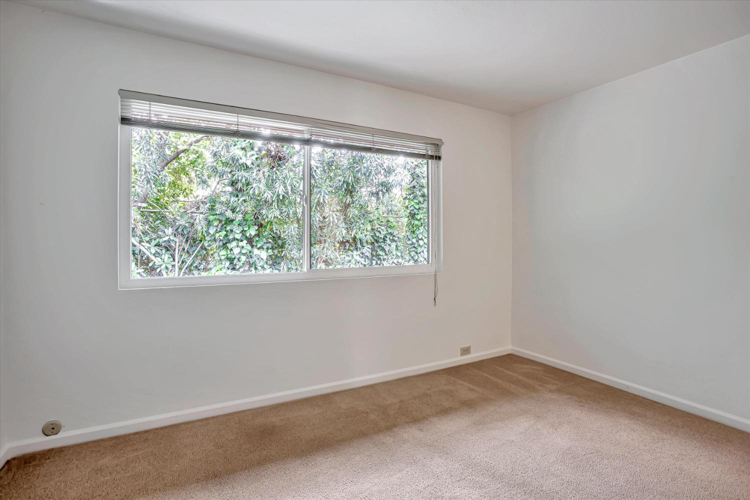 Detail Gallery Image 21 of 48 For 2266 Woodside Ln #3,  Sacramento,  CA 95825 - 2 Beds | 2 Baths