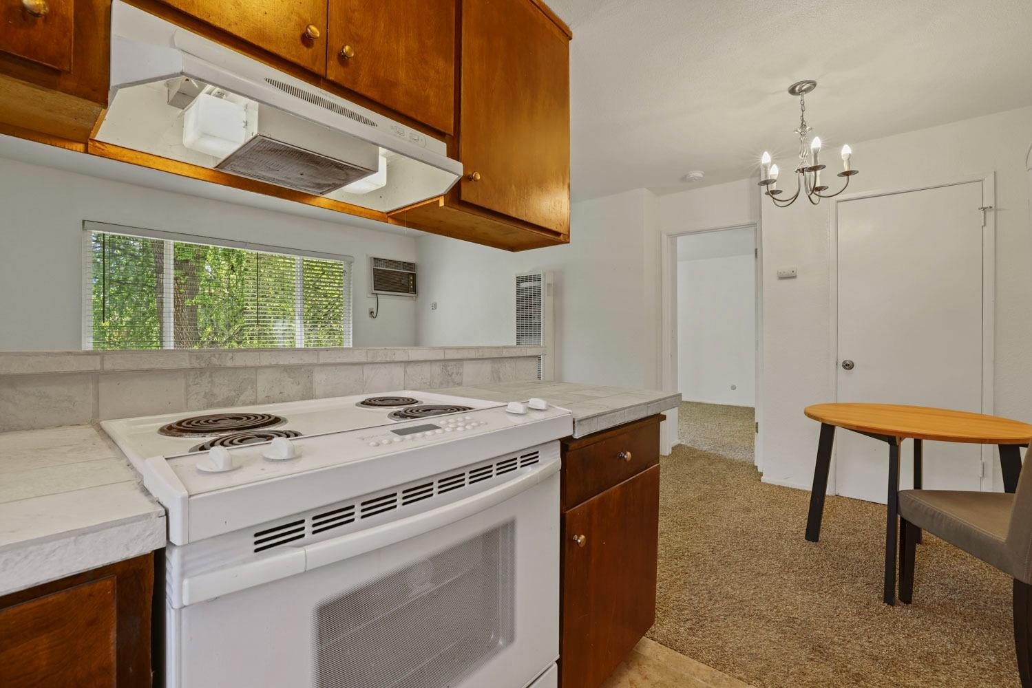 Detail Gallery Image 13 of 22 For 6724 Plymouth Rd #84,  Stockton,  CA 95207 - 1 Beds | 1 Baths