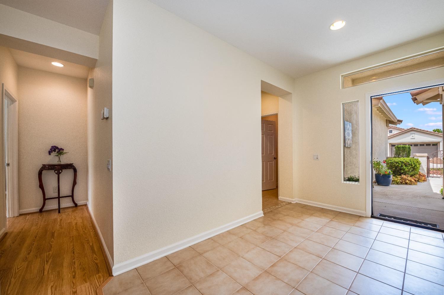 Detail Gallery Image 23 of 44 For 649 Gold Strike Ct, Lincoln,  CA 95648 - 2 Beds | 2 Baths