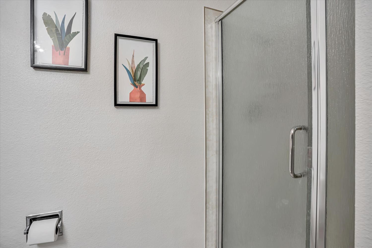 Detail Gallery Image 23 of 48 For 2266 Woodside Ln #3,  Sacramento,  CA 95825 - 2 Beds | 2 Baths