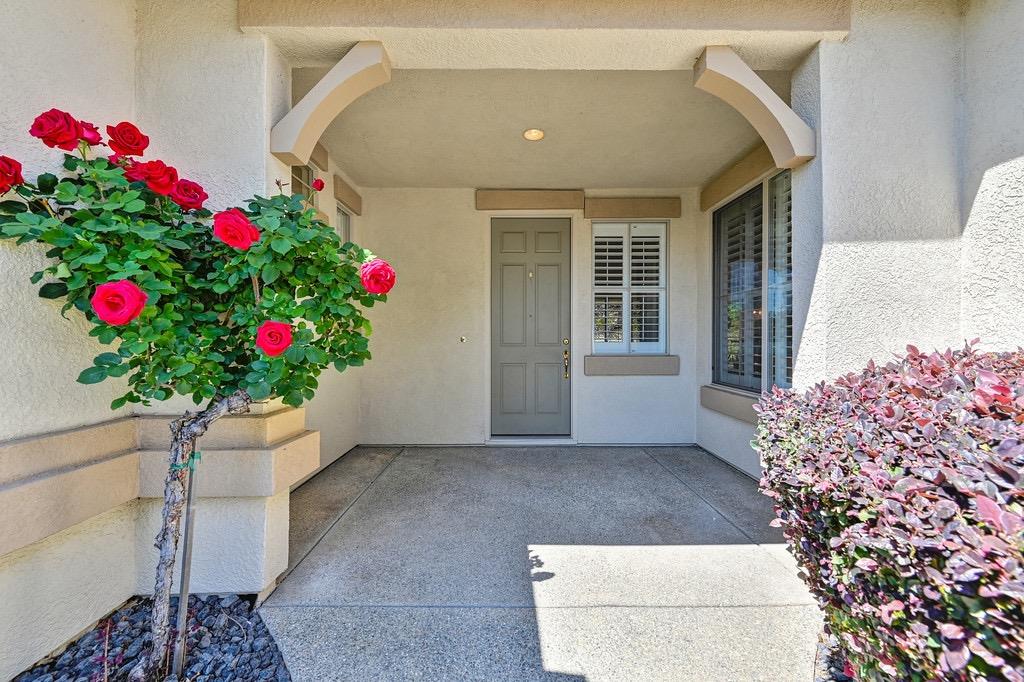 Detail Gallery Image 2 of 20 For 1712 Farmgate Ln, Lincoln,  CA 95648 - 2 Beds | 2 Baths
