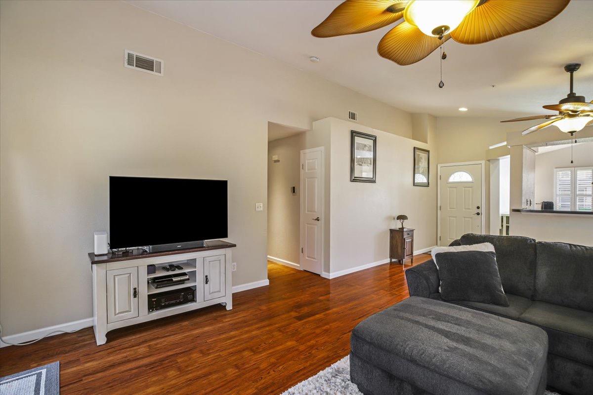 Detail Gallery Image 27 of 53 For 6904 Deerwood Ct, Livermore,  CA 94551 - 3 Beds | 2 Baths