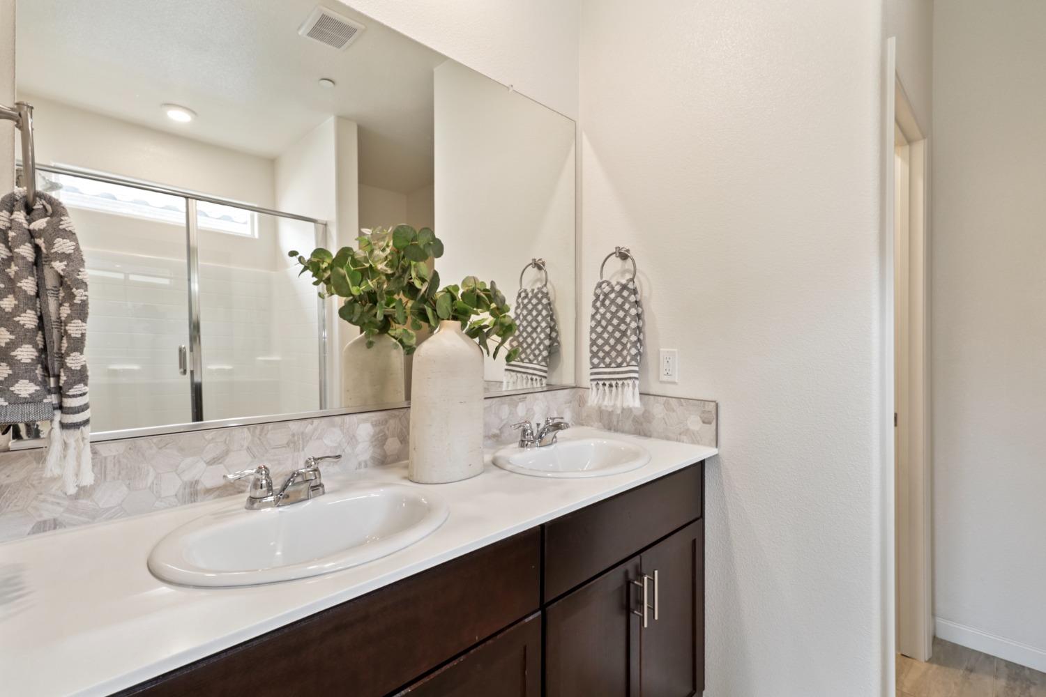 Detail Gallery Image 21 of 42 For 7529 Sobon Ln, Rancho Murieta,  CA 95683 - 4 Beds | 2 Baths