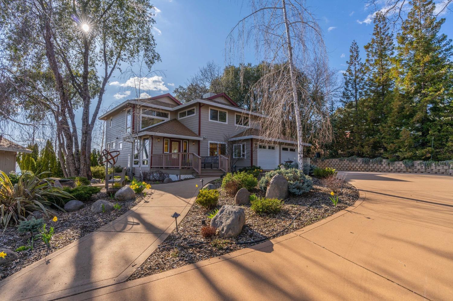Detail Gallery Image 4 of 83 For 13375 Mount Zion Rd, Pine Grove,  CA 95665 - 5 Beds | 4 Baths