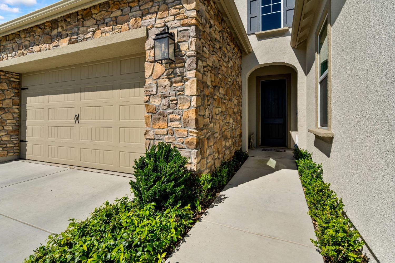 Detail Gallery Image 6 of 52 For 1629 Marigold Way, Lodi,  CA 95242 - 4 Beds | 2 Baths