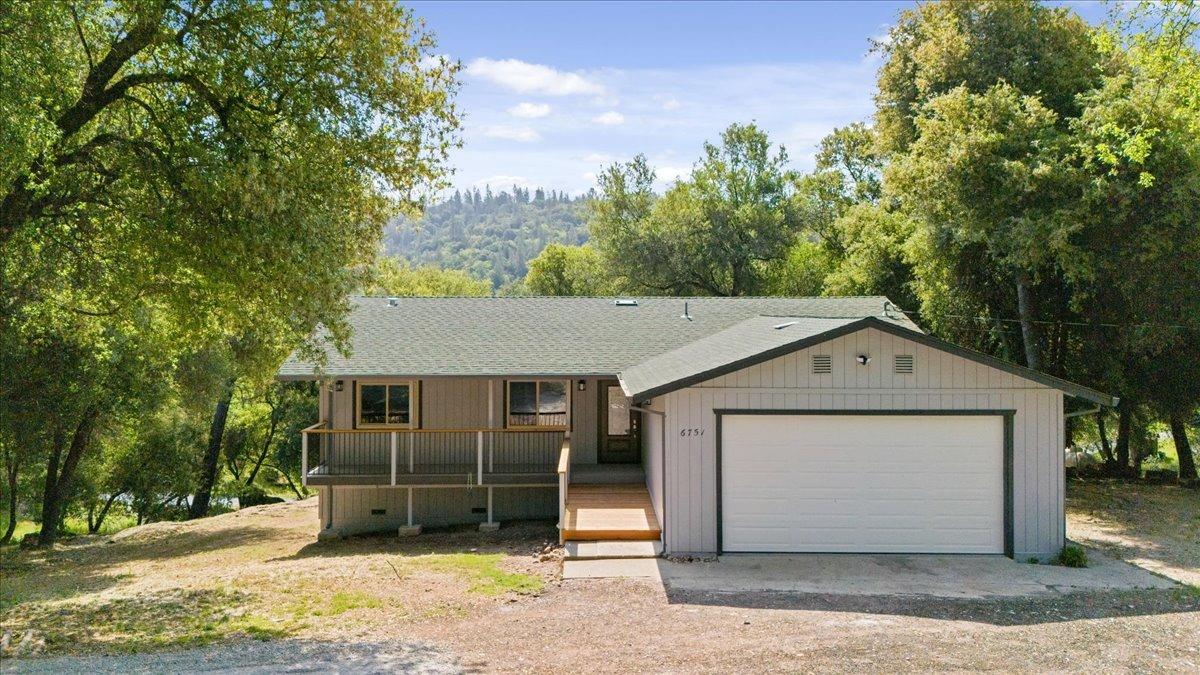 Detail Gallery Image 1 of 38 For 6751 Gorge View Dr, Placerville,  CA 95667 - 3 Beds | 2 Baths