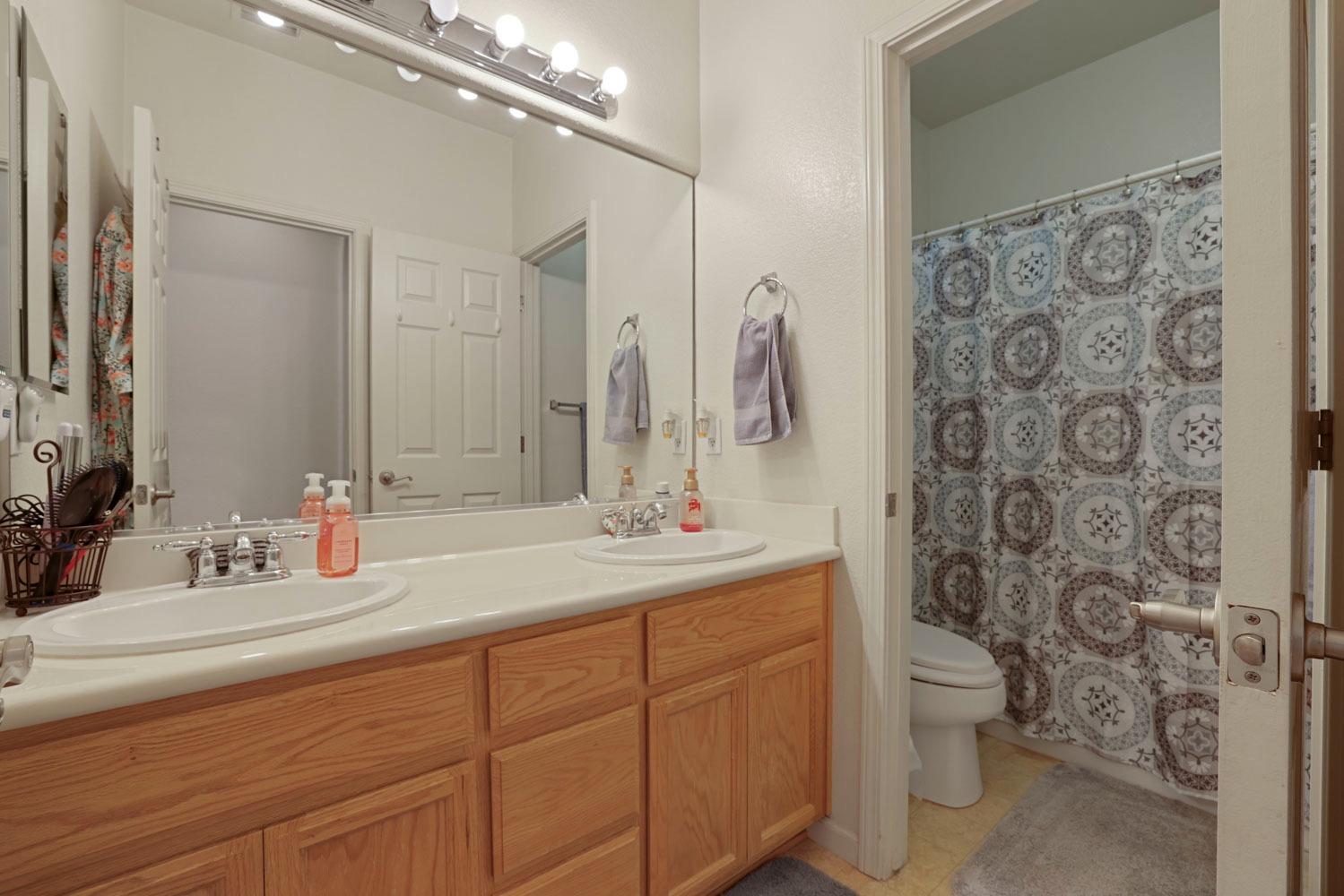 Detail Gallery Image 23 of 39 For 3082 Nicoletta Ln, Stockton,  CA 95212 - 4 Beds | 2 Baths