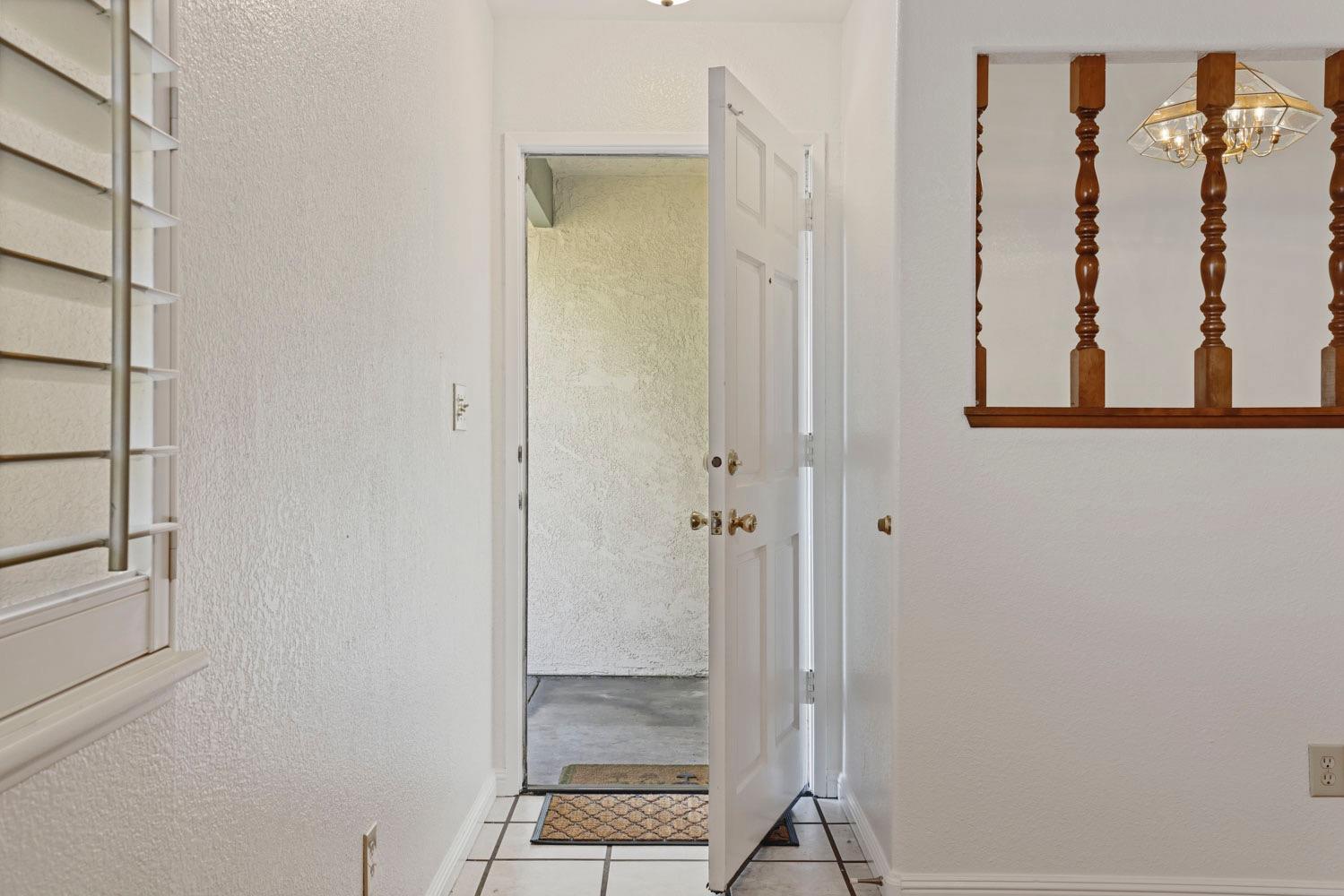 Detail Gallery Image 6 of 48 For 1032 Wickel St, Turlock,  CA 95382 - 3 Beds | 2 Baths