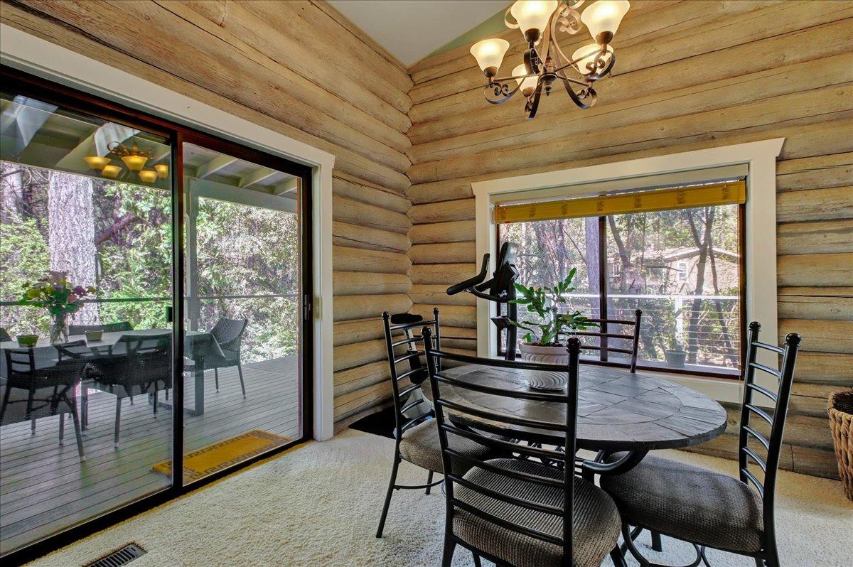 Detail Gallery Image 8 of 99 For 11600 Willow Valley Rd, Nevada City,  CA 95959 - 3 Beds | 3 Baths