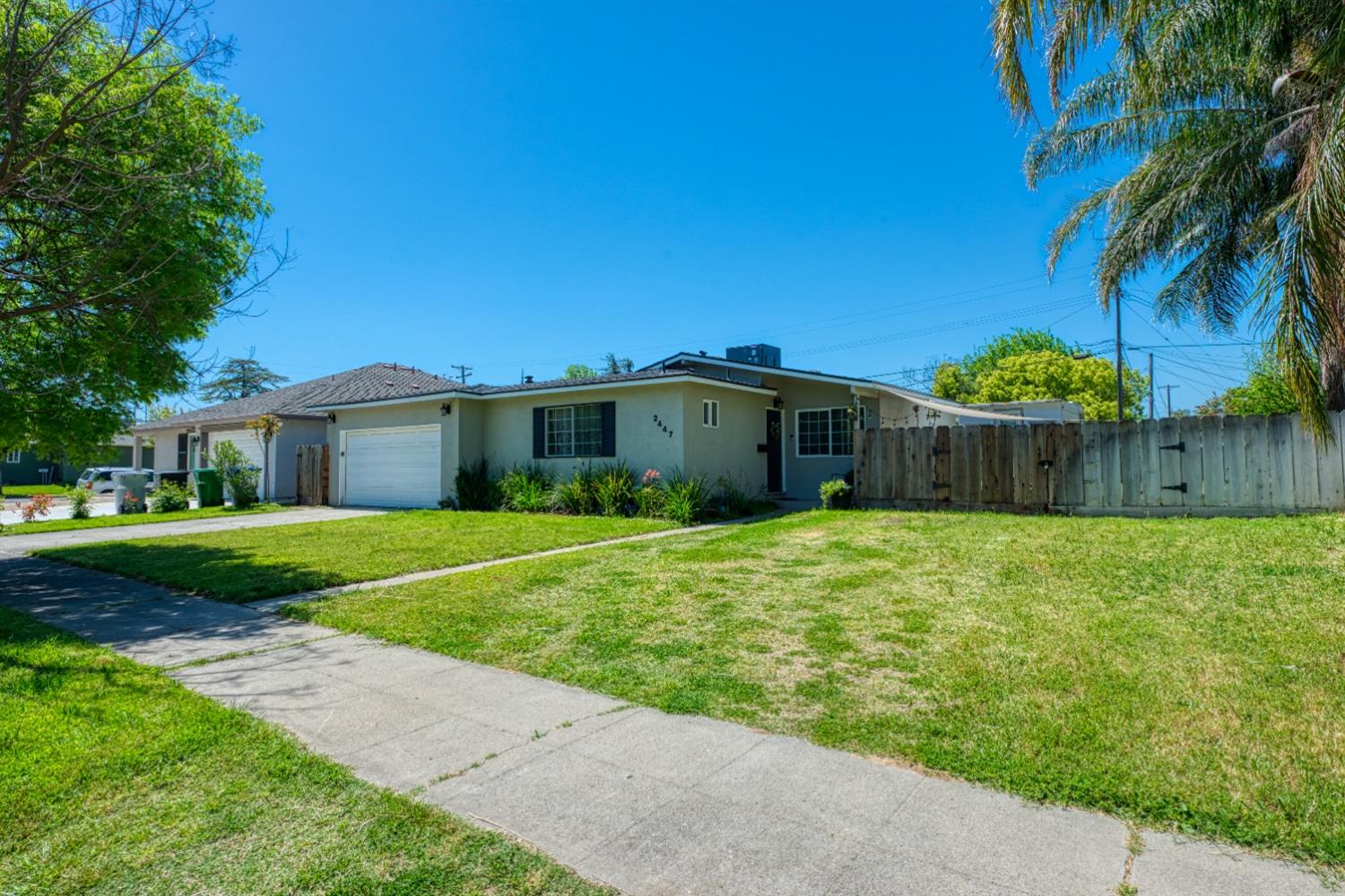 Photo of 2447 3rd St in Atwater, CA