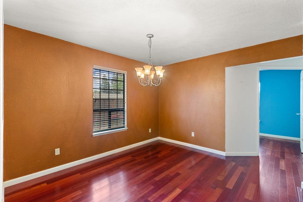 Detail Gallery Image 33 of 64 For 4212 Lavonne Ln, Sacramento,  CA 95821 - 3 Beds | 2/1 Baths