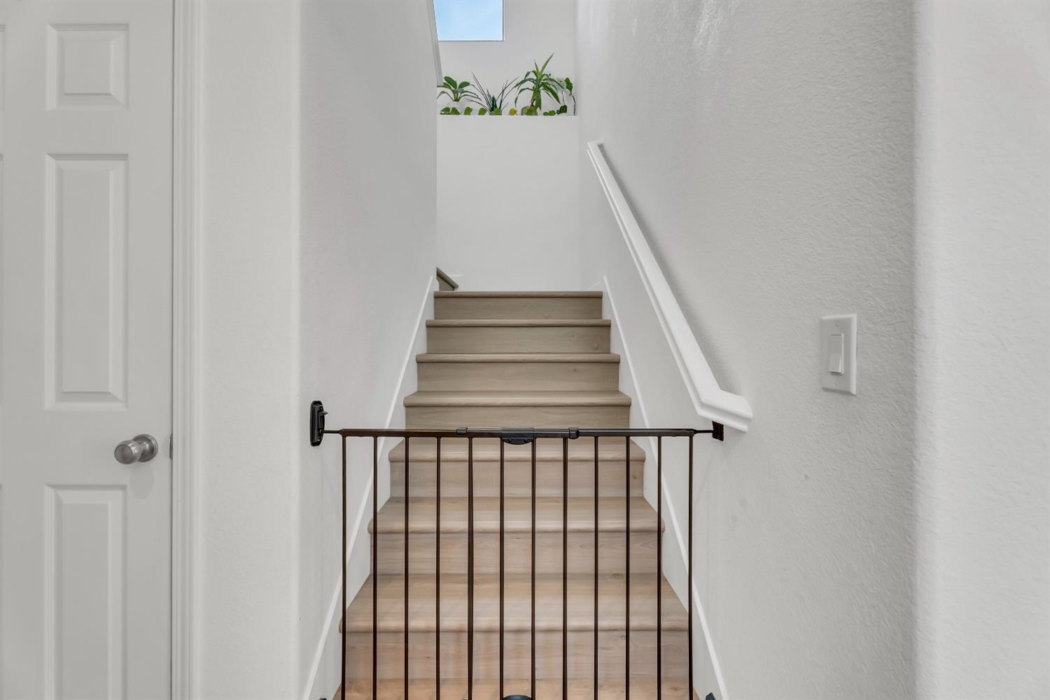 Detail Gallery Image 24 of 64 For 830 W Main St, Winters,  CA 95694 - 4 Beds | 3/1 Baths