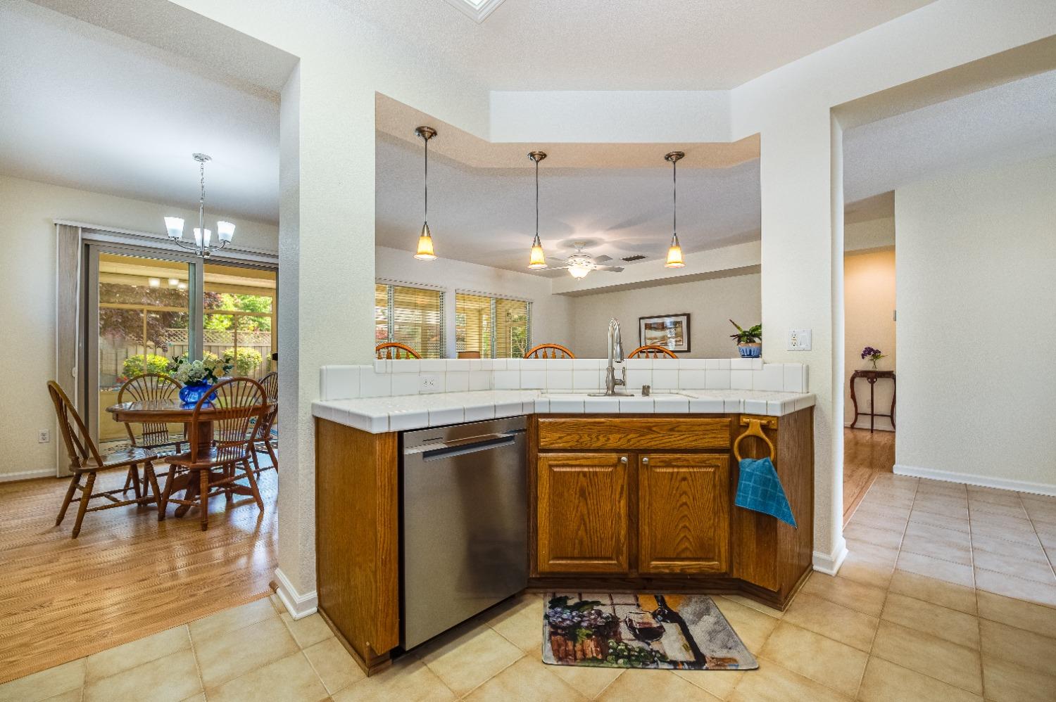 Detail Gallery Image 38 of 44 For 649 Gold Strike Ct, Lincoln,  CA 95648 - 2 Beds | 2 Baths