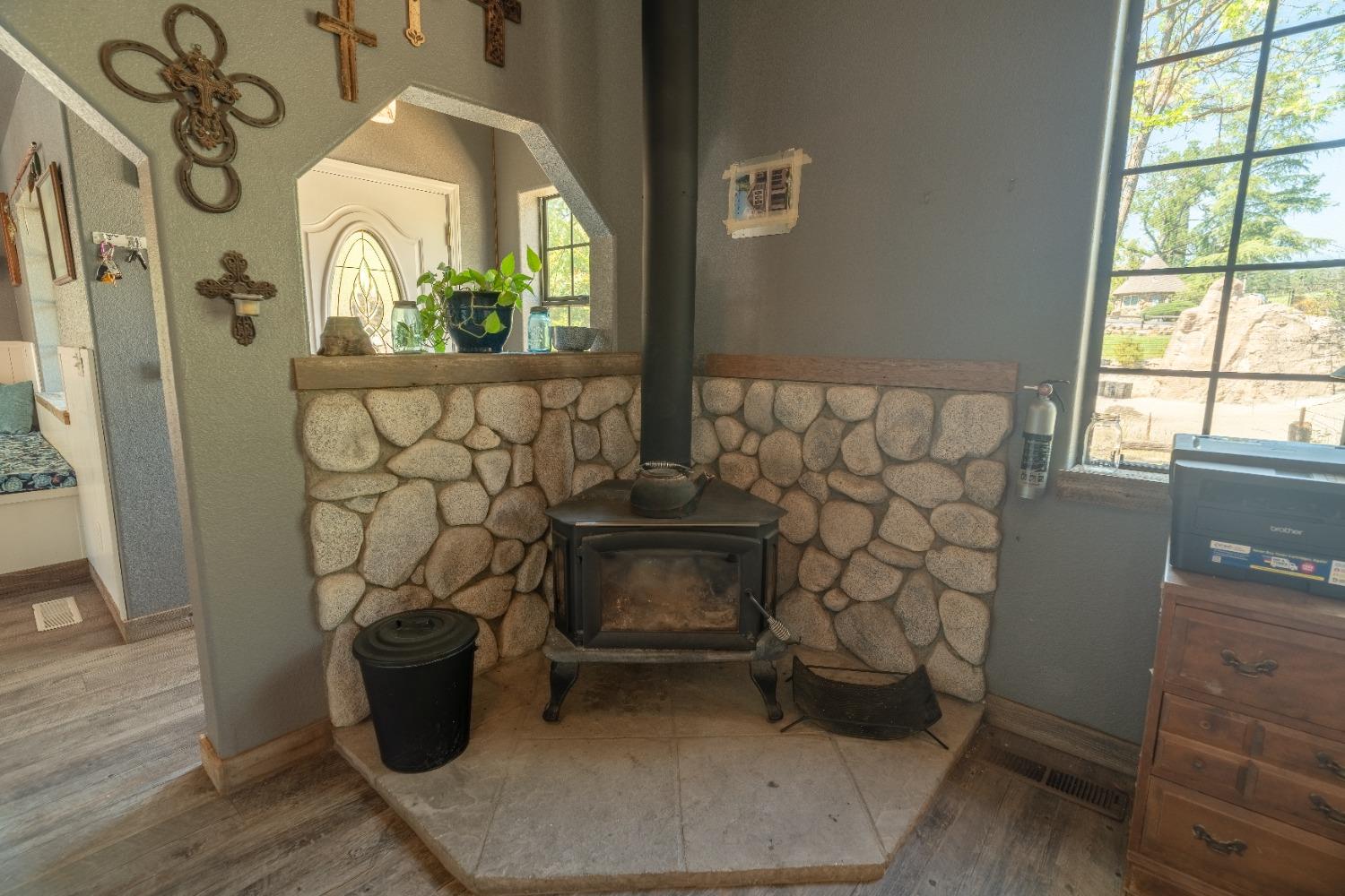 Detail Gallery Image 51 of 72 For 59 Thomson Ln, Copperopolis,  CA 95228 - 3 Beds | 2/1 Baths
