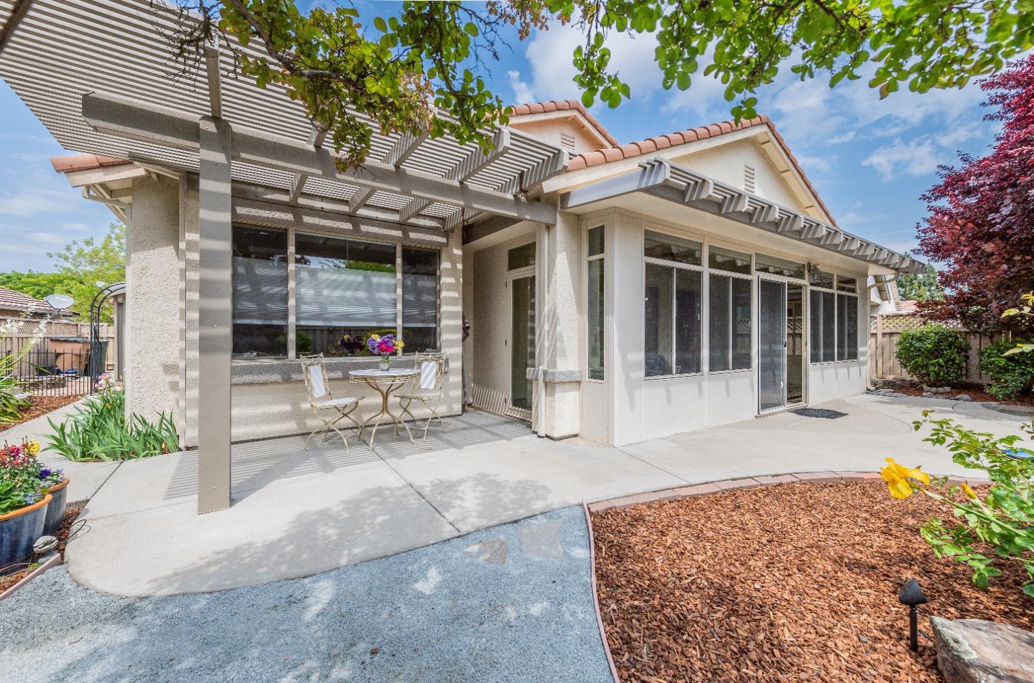 Detail Gallery Image 8 of 44 For 649 Gold Strike Ct, Lincoln,  CA 95648 - 2 Beds | 2 Baths