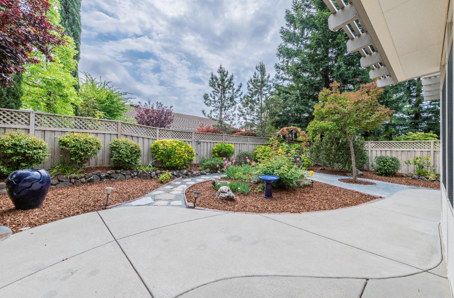 Detail Gallery Image 6 of 44 For 649 Gold Strike Ct, Lincoln,  CA 95648 - 2 Beds | 2 Baths