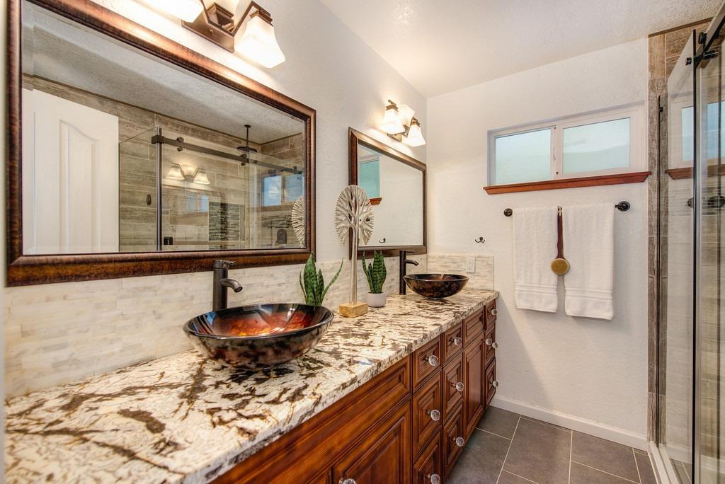Detail Gallery Image 22 of 51 For 105 Remington Dr, Folsom,  CA 95630 - 3 Beds | 2 Baths