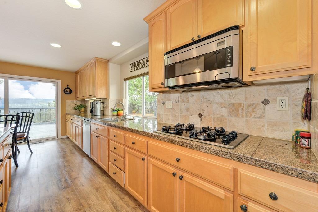 Detail Gallery Image 29 of 82 For 956 Morgan Ranch Dr, Grass Valley,  CA 95945 - 3 Beds | 2 Baths