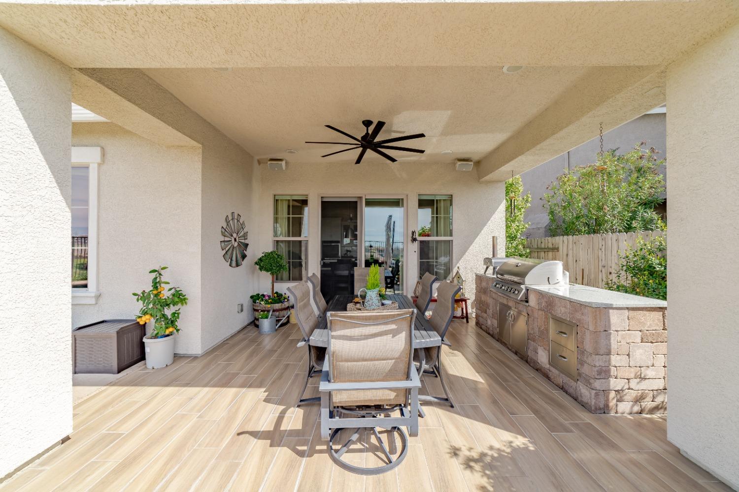 Detail Gallery Image 47 of 72 For 930 Dusty Stone Loop, Rocklin,  CA 95765 - 4 Beds | 3/2 Baths