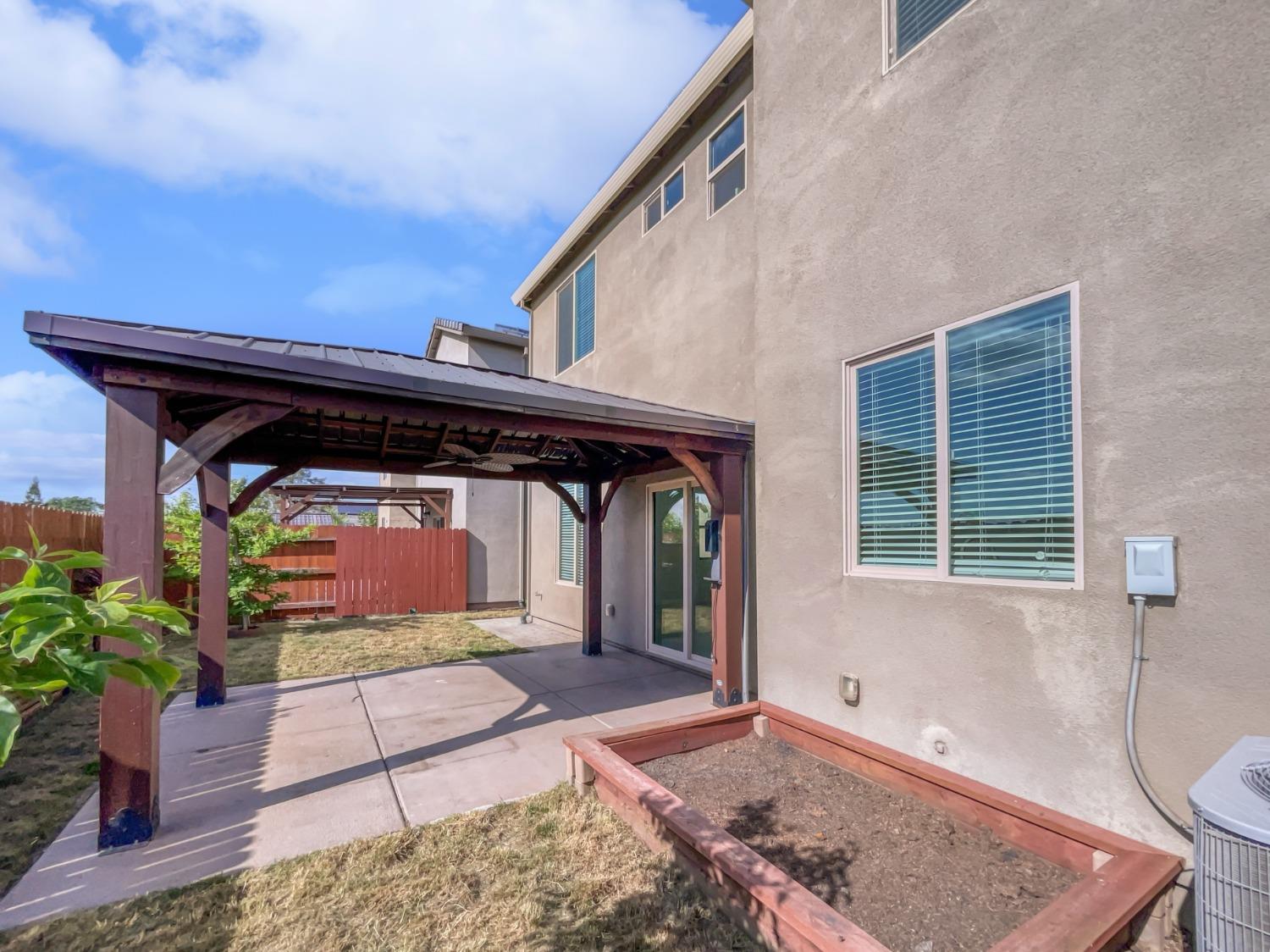 Detail Gallery Image 19 of 19 For 7987 Lapin Way, Antelope,  CA 95843 - 3 Beds | 2/1 Baths