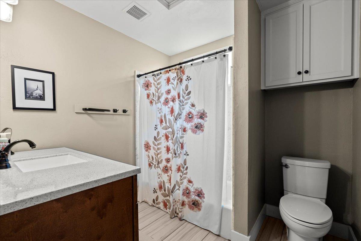 Detail Gallery Image 24 of 62 For 2501 Topeka St, Riverbank,  CA 95367 - 4 Beds | 3/1 Baths