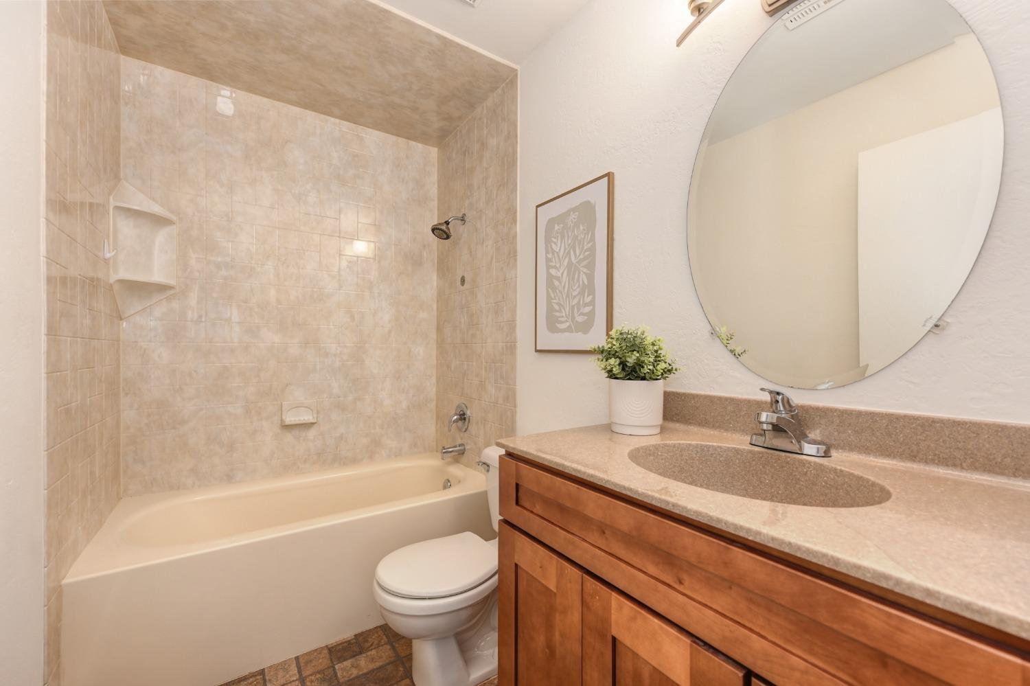 Detail Gallery Image 18 of 31 For 5544 White Fir Way, Sacramento,  CA 95841 - 3 Beds | 2 Baths