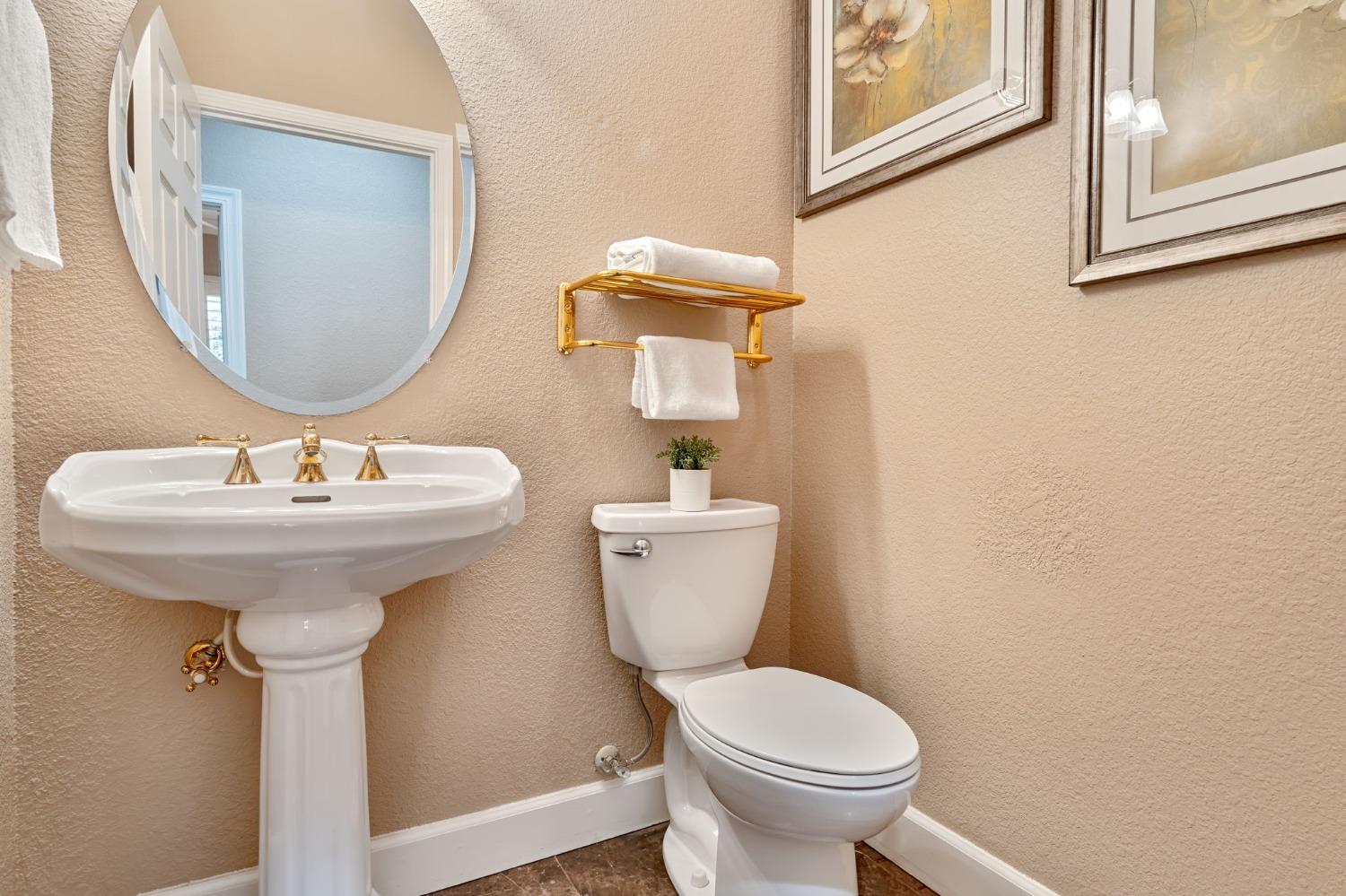 Detail Gallery Image 24 of 39 For 1334 Secret Lake Loop, Lincoln,  CA 95648 - 1 Beds | 1/1 Baths