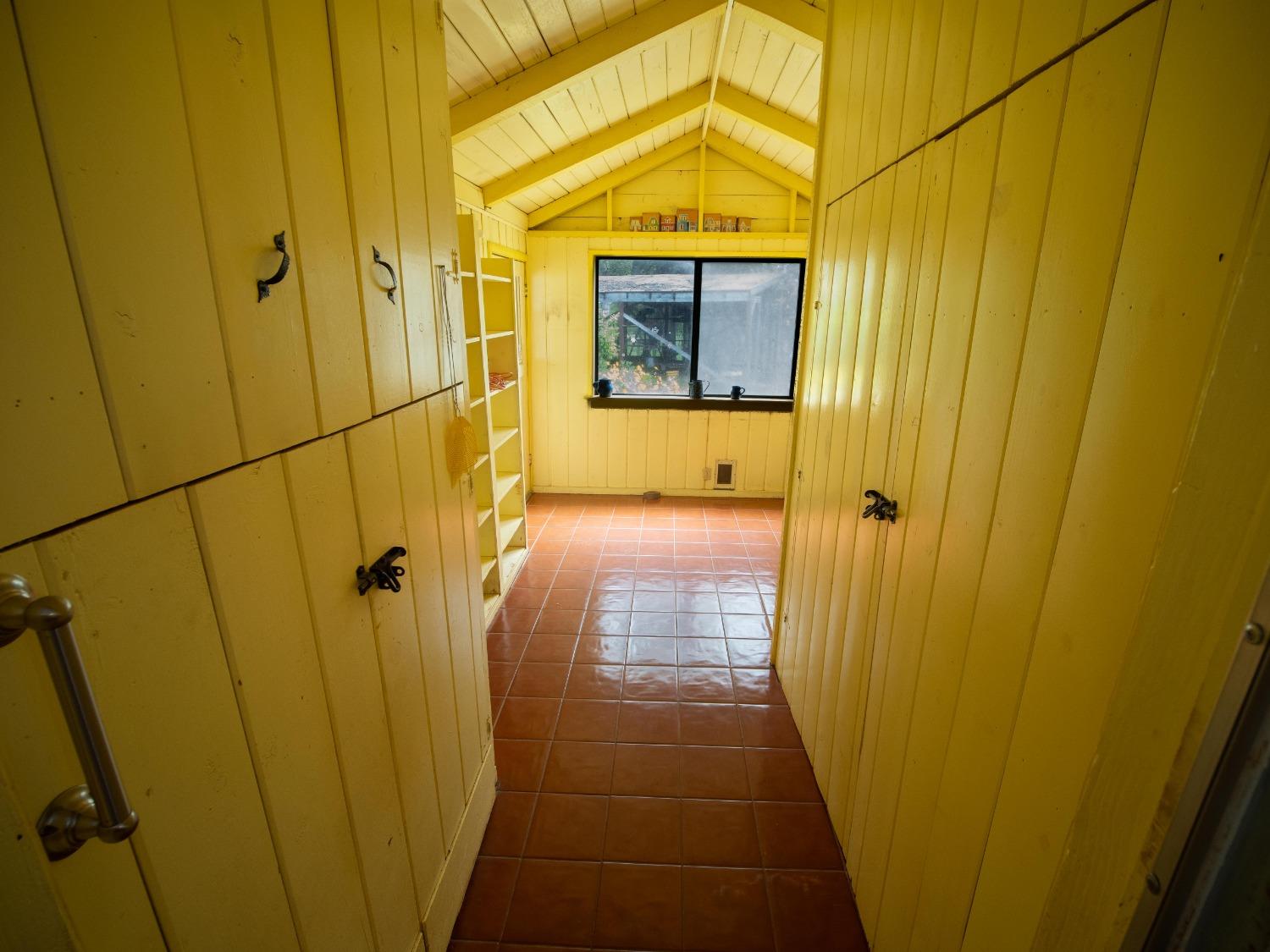 Detail Gallery Image 5 of 31 For 6201 Bird Song Ln, Placerville,  CA 95667 - 3 Beds | 1 Baths