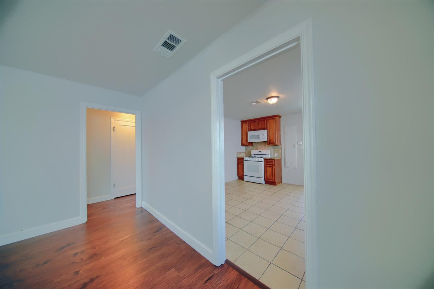 Detail Gallery Image 29 of 64 For 623 Maple St, Livermore,  CA 94550 - 2 Beds | 1 Baths