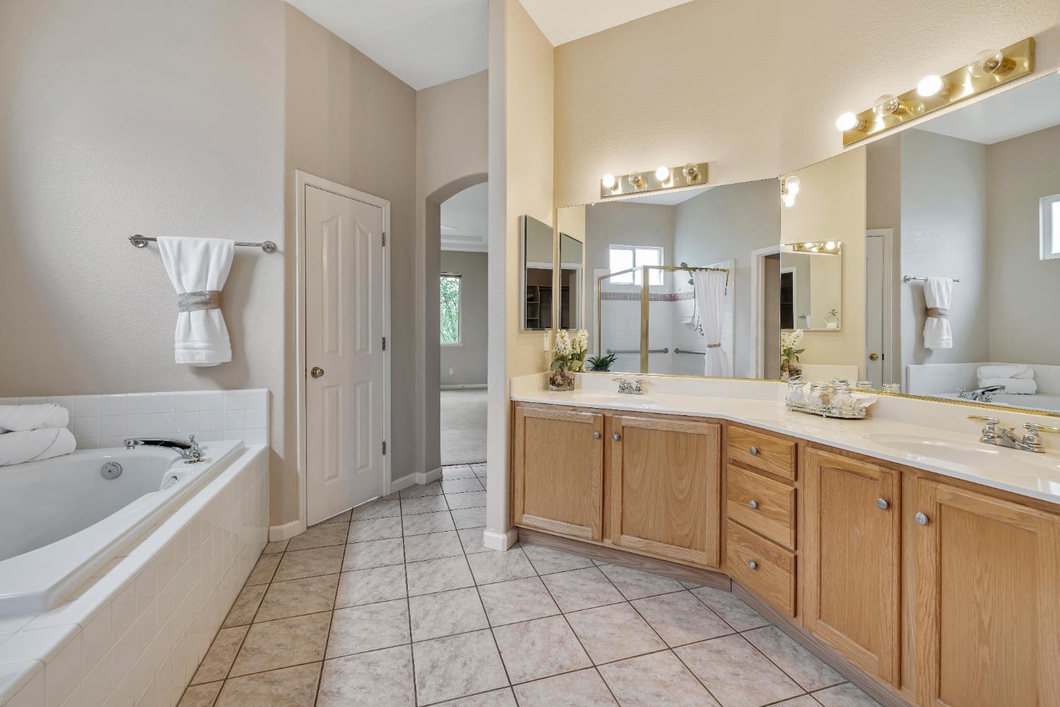 Detail Gallery Image 22 of 41 For 468 Williams St, Folsom,  CA 95630 - 4 Beds | 2 Baths
