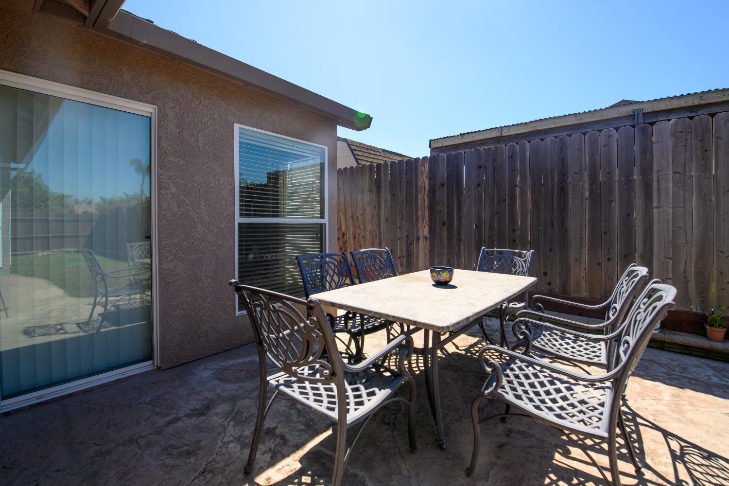 Detail Gallery Image 20 of 26 For 1701 Kit Fox Dr, Hughson,  CA 95326 - 4 Beds | 2 Baths